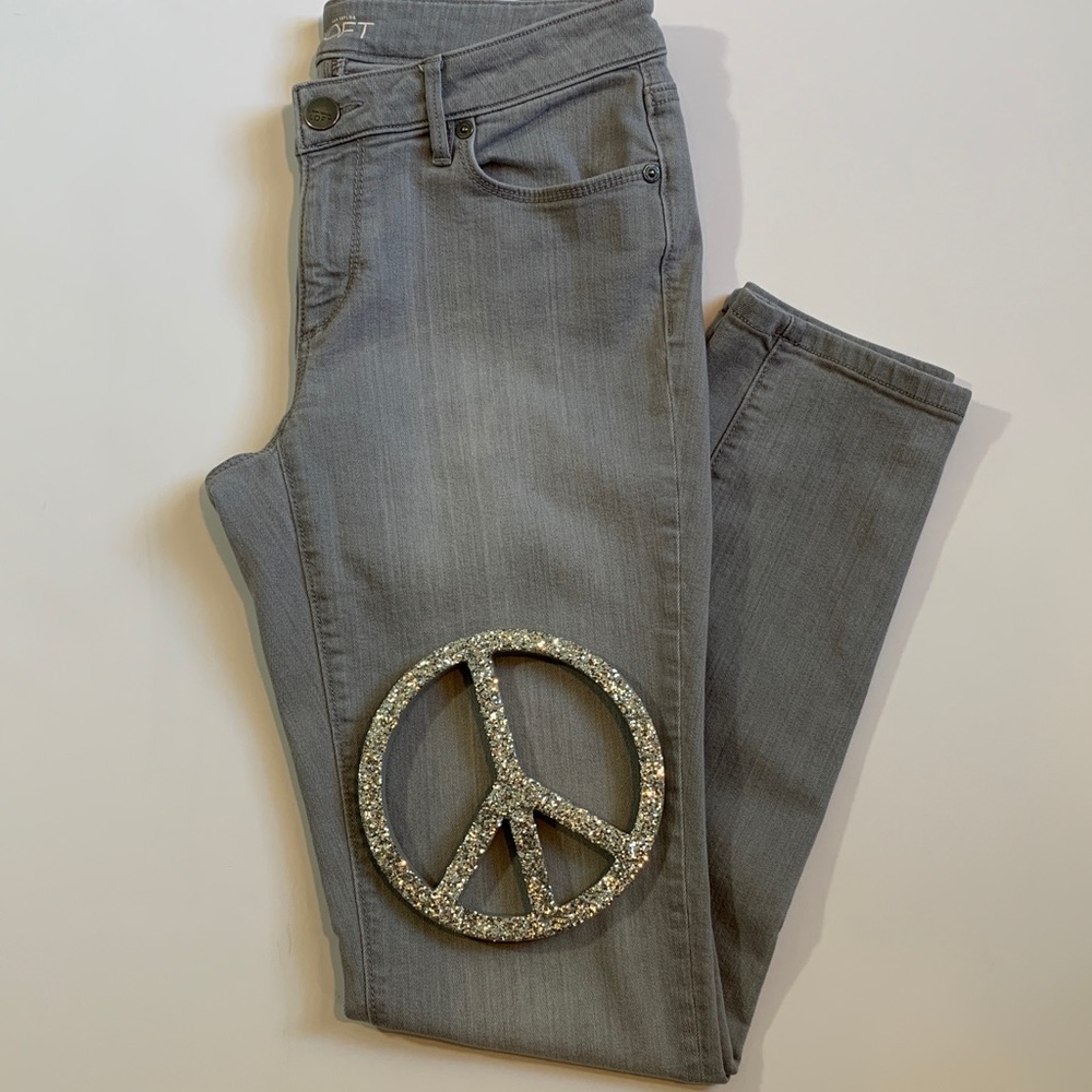 Loft Curvy Skinny Light Grey Jeans Size 4